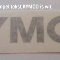 Sticker tekst KYMCO wit Achterdrager Kymco Grand Dink